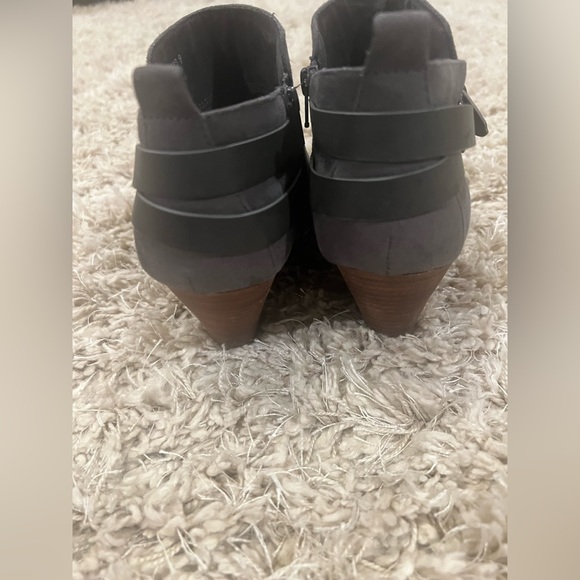 Report gray booties size 9 - Picture 9 of 9